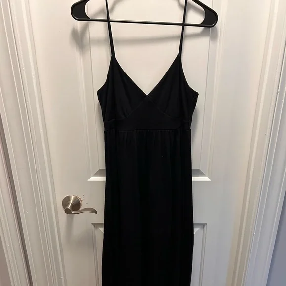 veranera cutout halter maxi dress Seraya Halter Cut Out Maxi Dress